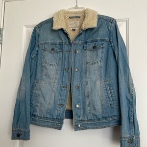 Universal Thread Goods Co Freeborn Jean Jacket Sz L